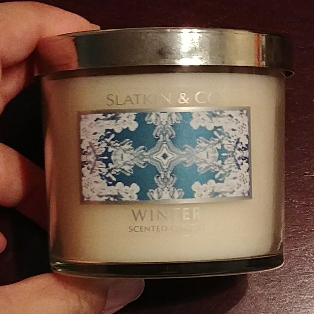 Slatkin & Co Winter Candle